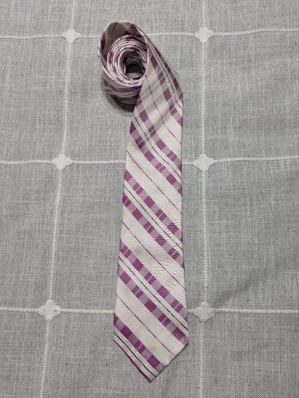 Calvin Klein Lavender and Off-White Plaid Silk Tie